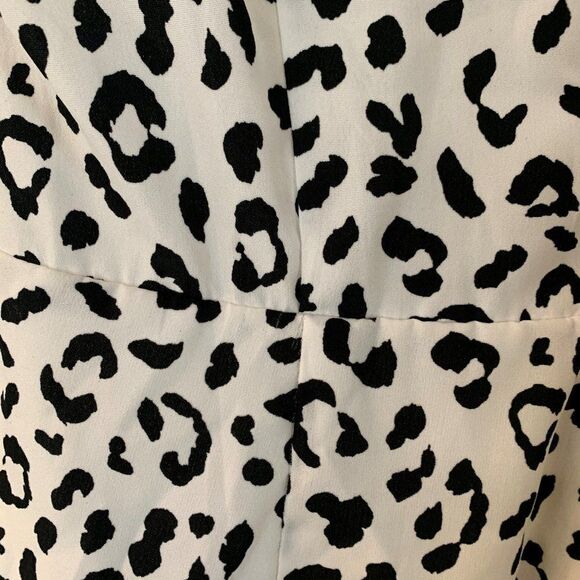 TCEC Romper, NWOT, sz L, white with black leopard print, lined - Picture 3 of 16